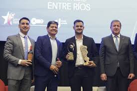 CAME entregó el premio al Joven Empresario Argentino CAME entregó el premio al Joven Empresario Argentino