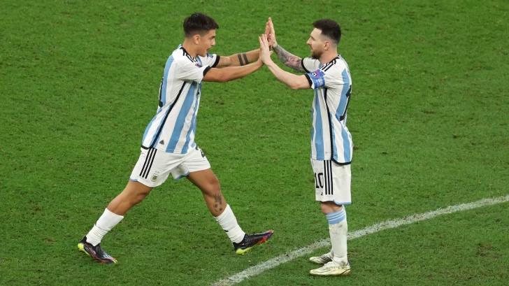 Scaloni definió el equipo que enfrentará a Chile: la “10” es para Dybala y Otamendi será el capitán Scaloni definió el equipo que enfrentará a Chile: la “10” es para Dybala y Otamendi será el capitán