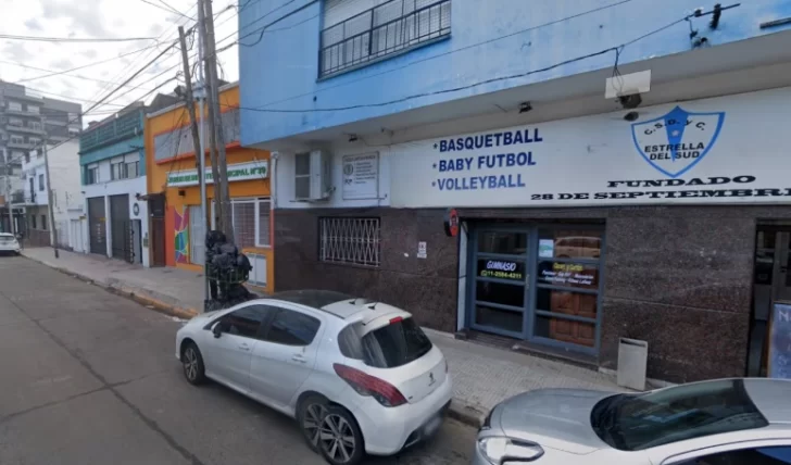 Horror en un jardín: un grupo de padres denunció que 20 nenes fueron abusados por un maestro Horror en un jardín: un grupo de padres denunció que 20 nenes fueron abusados por un maestro