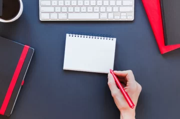 Cómo las herramientas de escritura con inteligencia artificial pueden ayudarte a escribir más rápido y de forma más inteligente Cómo las herramientas de escritura con inteligencia artificial pueden ayudarte a escribir más rápido y de forma más inteligente