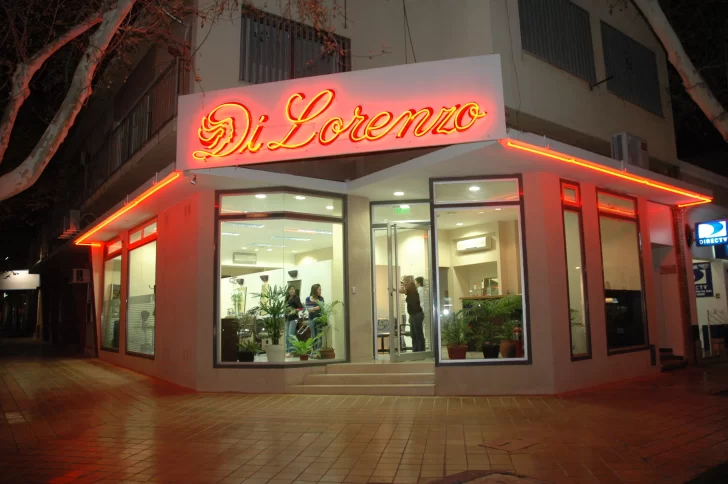 Di Lorenzo Peinados: Un siglo de tradición y pasión por la peluquería Di Lorenzo Peinados: Un siglo de tradición y pasión por la peluquería