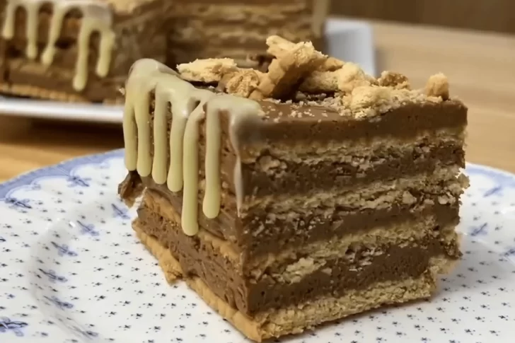 Cómo hacer la Chocotorta “invertida” casera: una receta sencilla, económica y sabrosa