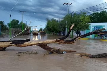 Por el alerta de lluvias, el gobierno está listo para activar protocolos de emergencia Por el alerta de lluvias, el gobierno está listo para activar protocolos de emergencia