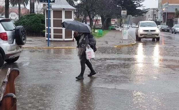 Qué pasará con las clases frente al alerta por intensas lluvias Qué pasará con las clases frente al alerta por intensas lluvias