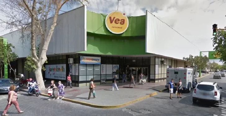 Las mujeres que robaron en un supermercado junto a sus hijos, multadas con 2 mil pesos y trabajo comunitario Las mujeres que robaron en un supermercado junto a sus hijos, multadas con 2 mil pesos y trabajo comunitario