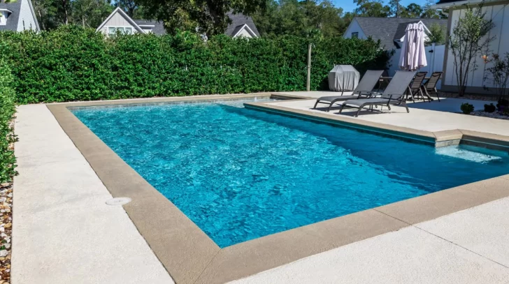 Adiós a la pileta rectangular tradicional: la nueva tendencia que se impone Adiós a la pileta rectangular tradicional: la nueva tendencia que se impone