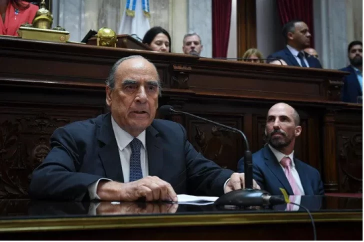 Designar un juez por decreto o nombrar una mujer en la Corte