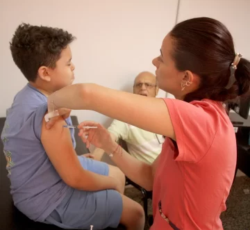 Nuevo grupo de personas se puede vacunar contra el dengue Nuevo grupo de personas se puede vacunar contra el dengue