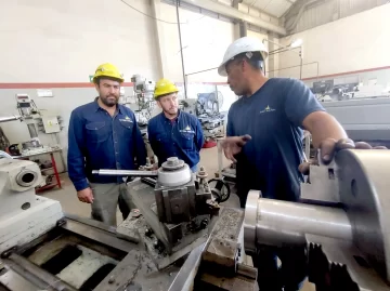 Buscan comercios que incorporen practicantes que fueron capacitados Buscan comercios que incorporen practicantes que fueron capacitados