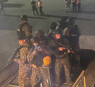 Un vuelo que iba a Nueva York regresó de emergencia a Ezeiza por ruidos en la bodega