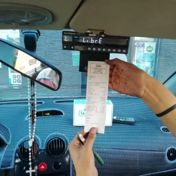 Un remisero denunció que una pasajera no tenía para pagarle y que intentó “arreglarlo de otra manera” Un remisero denunció que una pasajera no tenía para pagarle y que intentó “arreglarlo de otra manera”