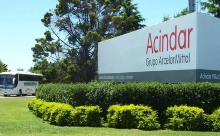 Acindar suspendió a 700 empleados: “Es el peor año de la historia” Acindar suspendió a 700 empleados: “Es el peor año de la historia”