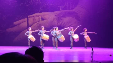 Amazonas, ¡mujeres tenían que ser! Amazonas, ¡mujeres tenían que ser!