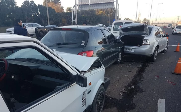 Quién tiene la culpa en un choque en cadena Quién tiene la culpa en un choque en cadena