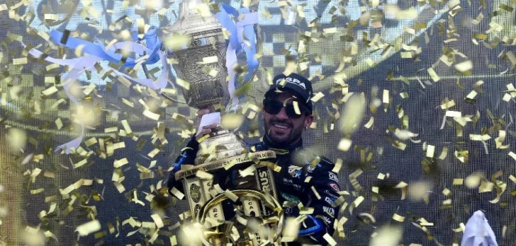 Santero, el primer mendocino en consagrarse campeón de TC