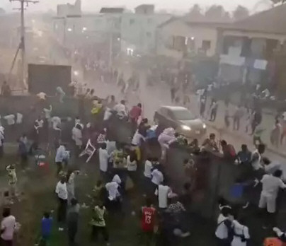 Tragedia con un centenar de muertos por avalanchas