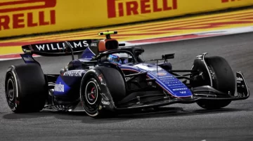 Abandono y emotiva despedida a Colapinto Abandono y emotiva despedida a Colapinto