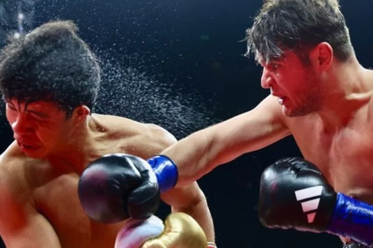 El francés Suriace noqueó a Munguia