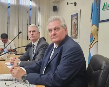 Acordaron que bajará el costo local en la factura de electricidad