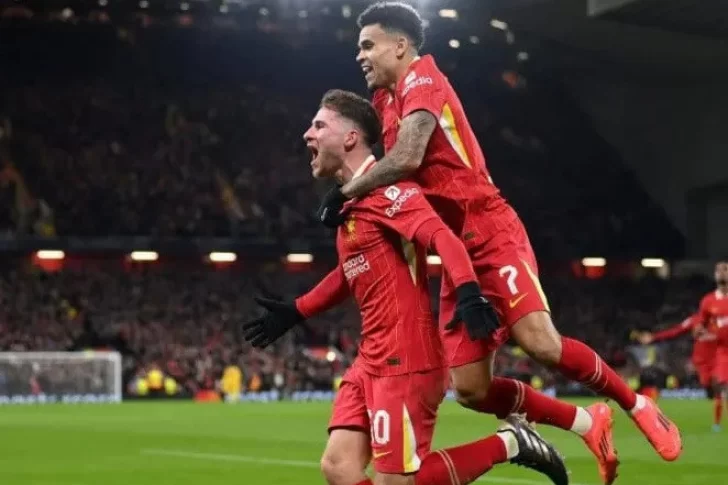 Liverpool no perdonó nada y manda