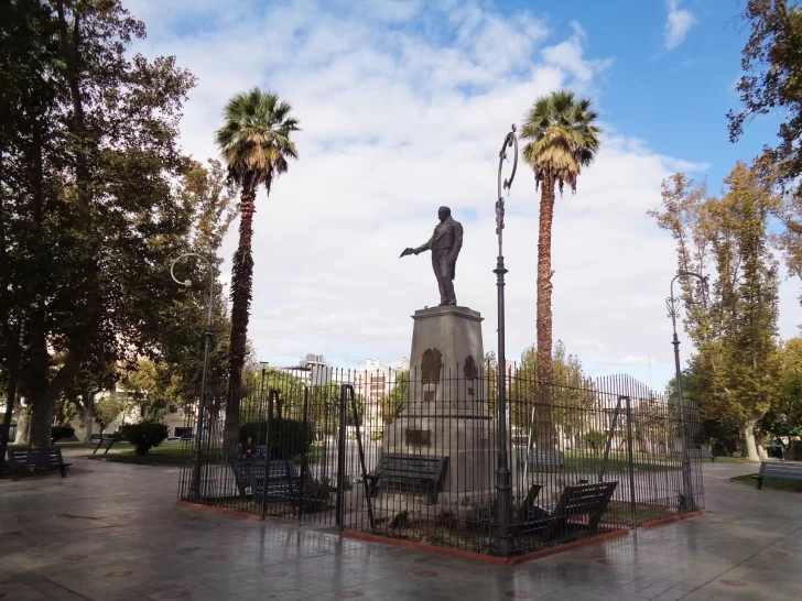 La decisión de abrir dos plazas históricas