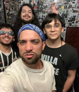 De regreso al pago con un rock sísmico De regreso al pago con un rock sísmico