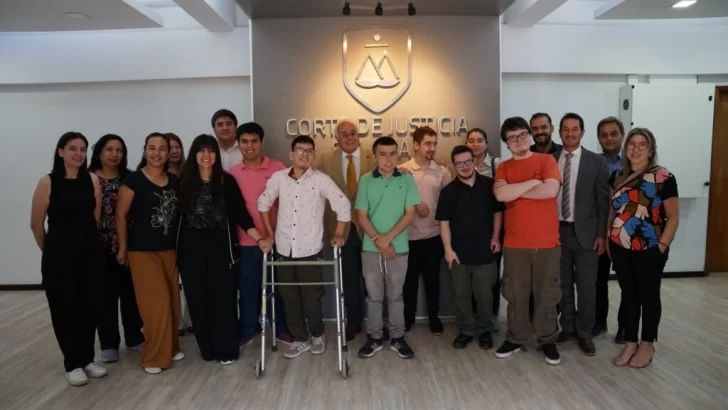 Formación universitaria inclusiva en el Poder Judicial Formación universitaria inclusiva en el Poder Judicial