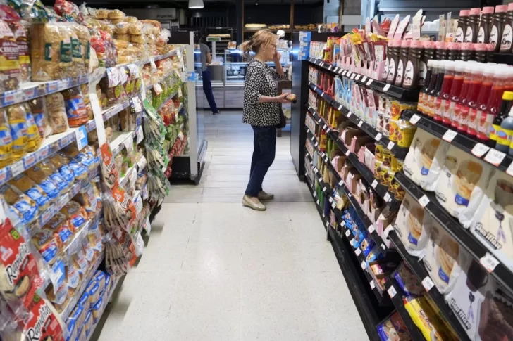 La inflación de octubre fue de 2,3% y acumula 31,3% en los últimos 12 meses