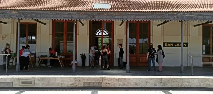 Otra kermés artística que invita a reflexionar Otra kermés artística que invita a reflexionar