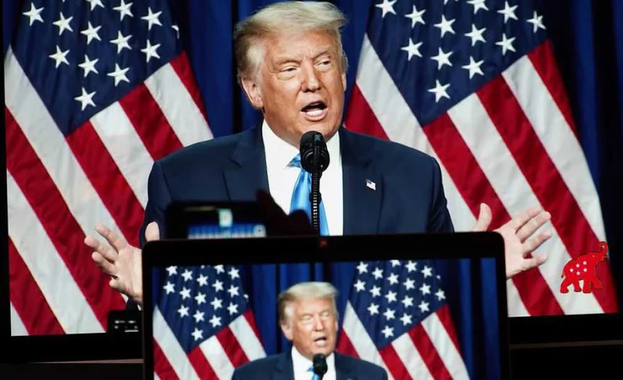 Trump nomina a padre de su yerno como embajador en Francia