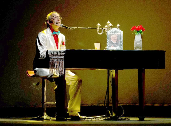 Una despedida a puras risas