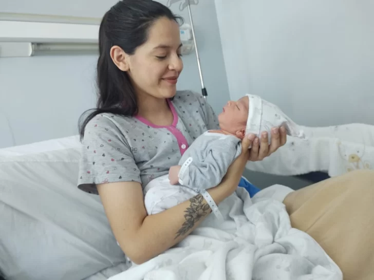 Luca Giovanni, el primer bebé del 2025 en San Juan nació 36 minutos después de la medianoche Luca Giovanni, el primer bebé del 2025 en San Juan nació 36 minutos después de la medianoche