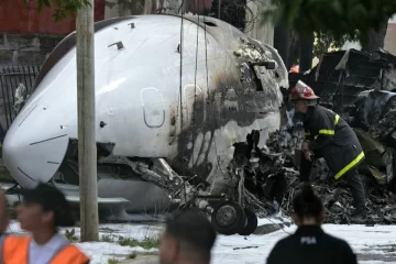 Se conoció el informe preliminar del accidente del avión en San Fernando: hubo fallas operativas, técnicas y de infraestructura