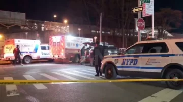 Tiroteo en Nueva York: al menos 10 personas, heridas a la salida de un club nocturno Tiroteo en Nueva York: al menos 10 personas, heridas a la salida de un club nocturno