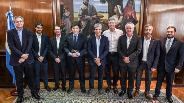 El Gobierno cerró 2024 con superávit financiero por primera vez en 14 años