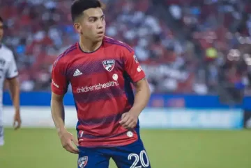 Se sumó Alan Velasco