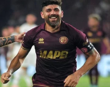 Leandro Díaz a puro golpe a los rivales