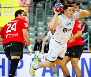 Egipto vapuleó a Los Gladiadores en el debut