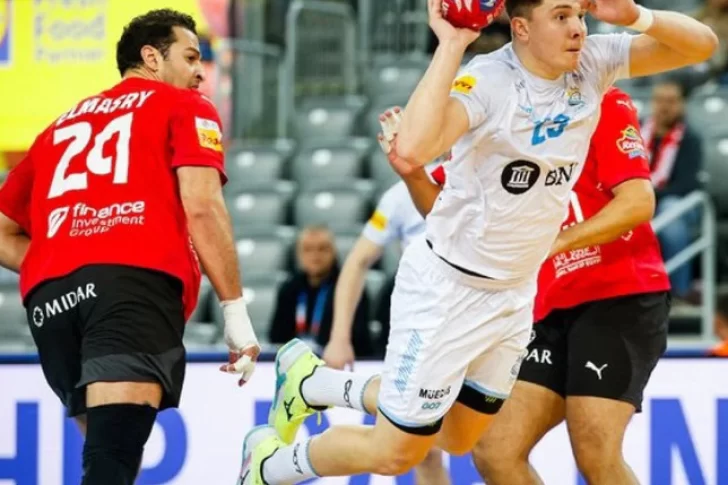 Egipto vapuleó a Los Gladiadores en el debut