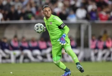 Newell’s sorprendió: trae a Keylor Navas