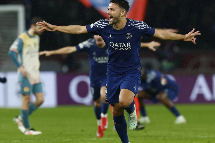 El PSG remontó al City en París