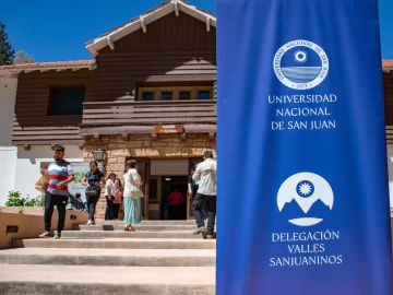 Proyecto CART: etapa final del montaje del Radiotelescopio