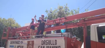 Caravana para Lisandro Sisterna, el héroe sanjuanino del Dakar Caravana para Lisandro Sisterna, el héroe sanjuanino del Dakar