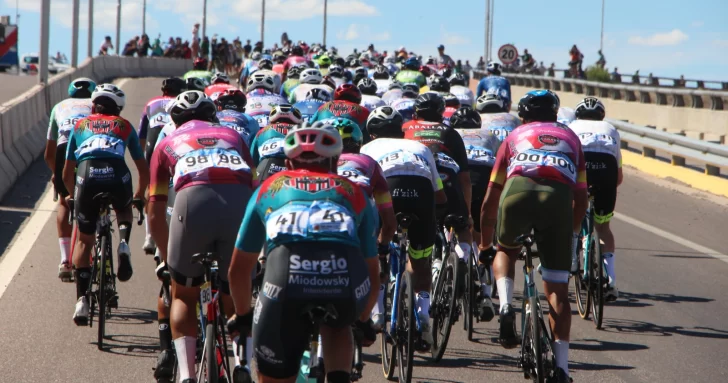 El aficionado copó los dos paredones