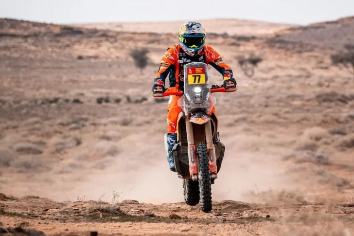 Rally Dakar: Benavides ganó la quinta etapa en motos y se acerca al líder de la general Rally Dakar: Benavides ganó la quinta etapa en motos y se acerca al líder de la general