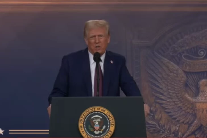 Donald Trump en el Foro de Davos: “Mi mensaje es muy sencillo, fabriquen en EEUU o paguen arancel”