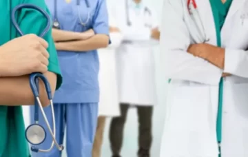 Los médicos argentinos podrán ejercer en cualquier país del mundo con la certificación argentina