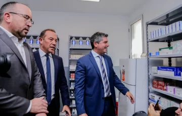 El gobernador Orrego inauguró la ampliación y refacción de un nuevo Centro de Salud en Rivadavia