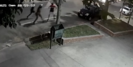 El video que muestra el brutal ataque al “trapito” El video que muestra el brutal ataque al “trapito”