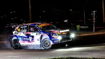 Pastén puso primera ayer en el rally Trans Itapua